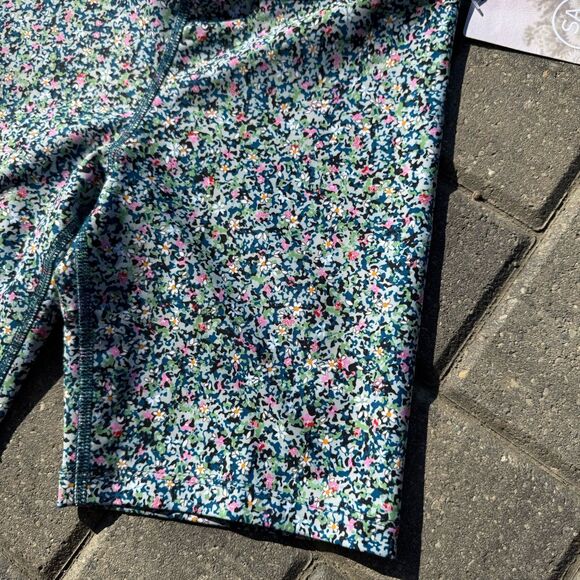 Sage Collective Set Sport Bra And Biker Short Floral Blue Static Ditsy NWT XS - Picture 2 of 13
